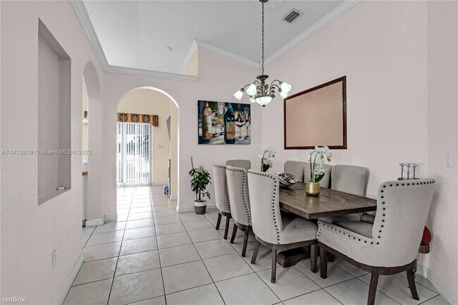 Foto del edificio - 3 br, 2 bath House - 5140 SW 134th Ave