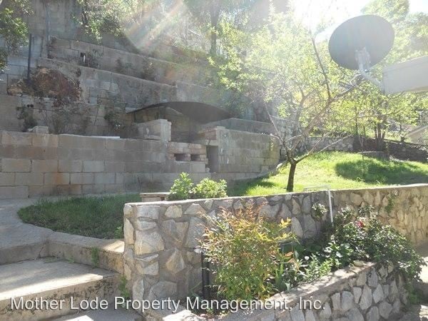 Foto del edificio - 3 br, 1 bath House - 331 S. Sonora Ave