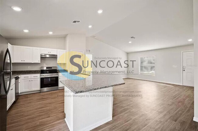 Building Photo - Newly Built 4-Bedroom Haven in Port Charlo...