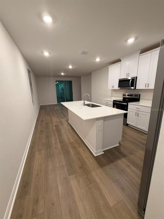 Foto del edificio - 4325 River Beacon Blvd