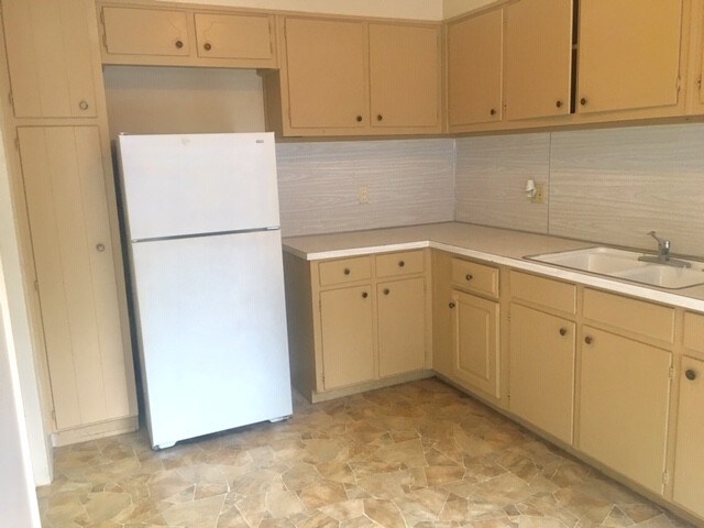 Foto del edificio - 100 Branham Ave SW