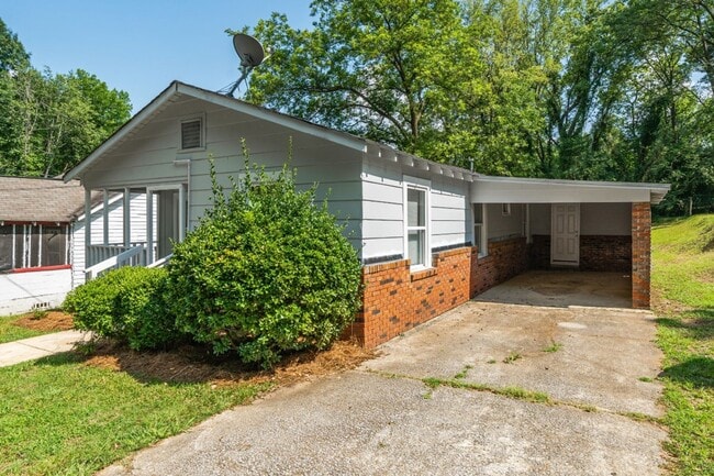 Building Photo - 2003 3rd Street East Tuscaloosa, AL 35404