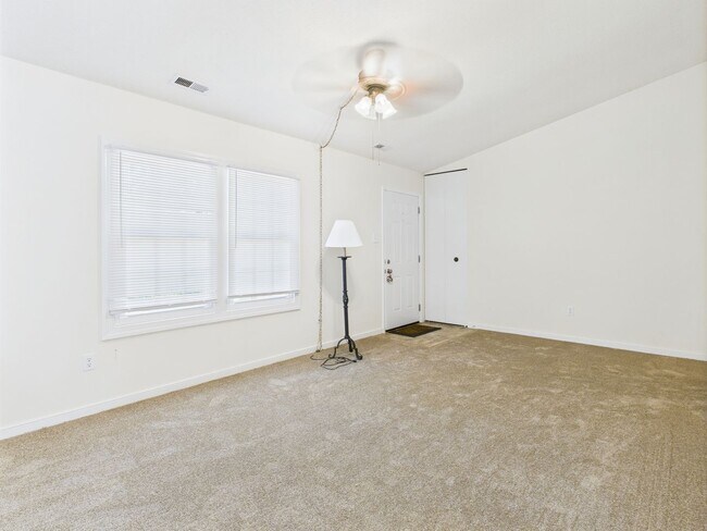 Foto del edificio - 2 bedroom, 1 bath Mechanicsville Retreat -...