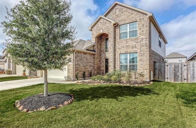 Building Photo - 9431 Spring Fawn Dr