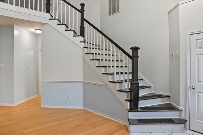 Foto del edificio - 3603 Wild Berry Ct