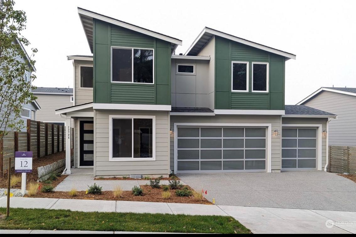 Foto principal - 13724 NE 97th St