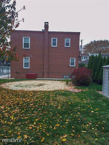 Building Photo - 5817 Keystone St