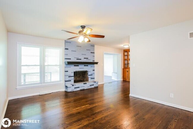 Building Photo - 1002 FRONTIER ST, EXCELSIOR SPRINGS, MO 64024
