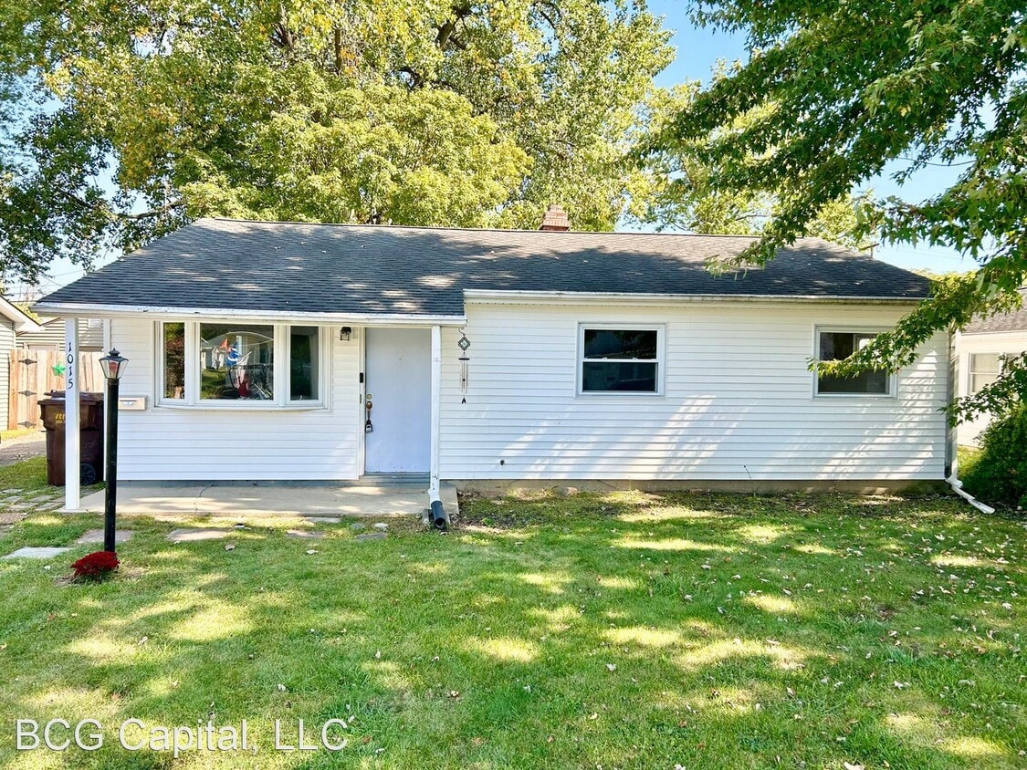 Primary Photo - 3 br, 1 bath House - 1015 S Jersey