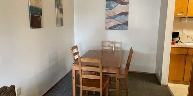 Foto del edificio - 4731 12th Ave NE