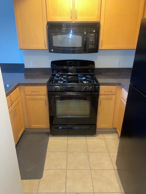 Cocina - 800 4th St SW