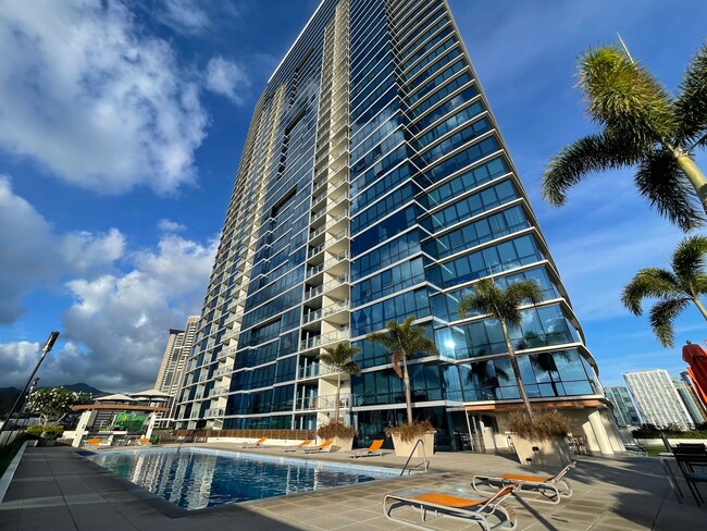 Building Photo - 1 bed/1 bath/ 1 parking Keauhou Place