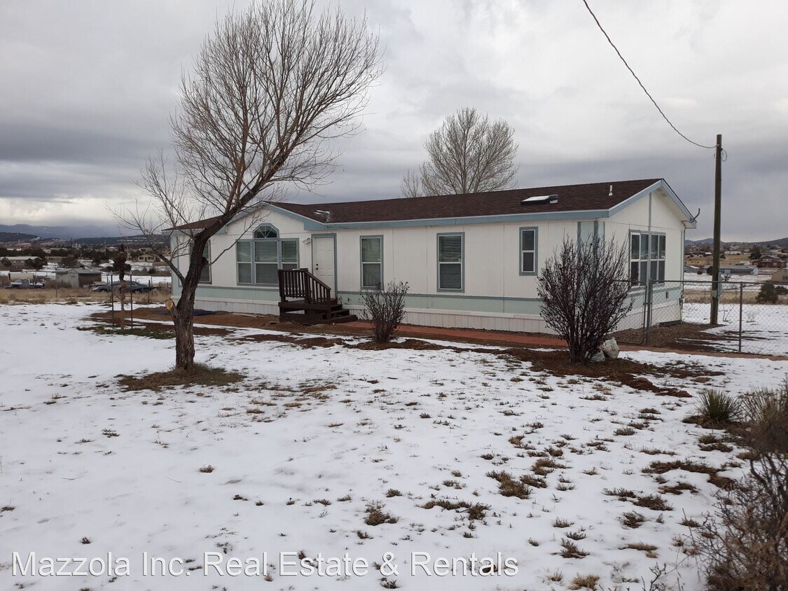 Primary Photo - 3 br, 2 bath House - 19 Dinkle Rd