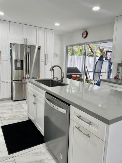 Foto del edificio - 4440 SW 72nd Ter