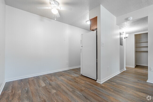 1 habitación, 1 baño - Comedor - Parkridge Pointe