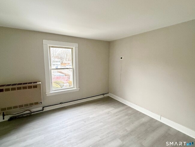 Foto del edificio - 28 French St