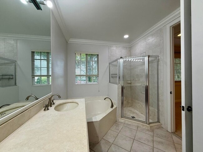 Building Photo - 7447 Briella Dr