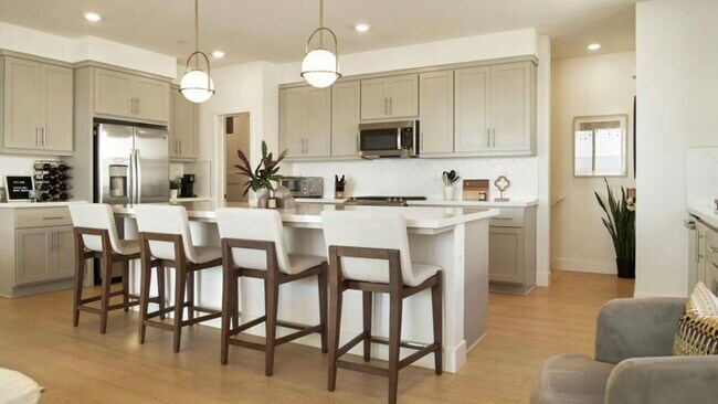 Foto del edificio - 9832 Seawind Way