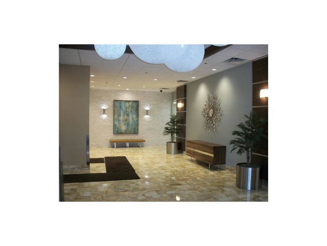 Building Photo - 9511 Collins Ave