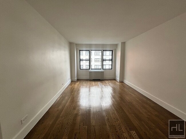 Building Photo - EAST 63 STREET / Spacious Sunlit 1-Bed 1-B...
