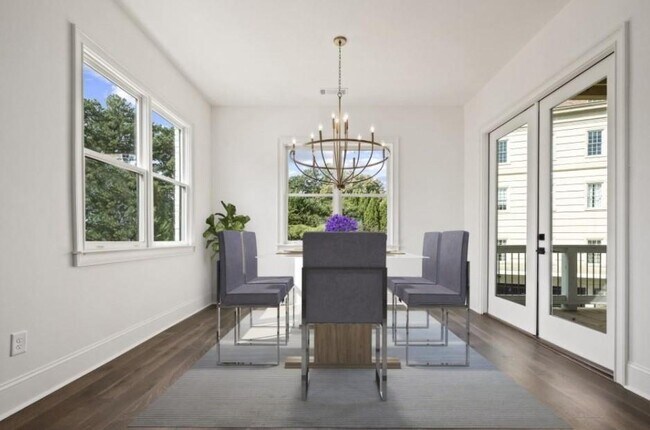 Foto del edificio - 3667 Peachtree Rd NE