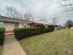 Building Photo - 4563 Croftshire Dr