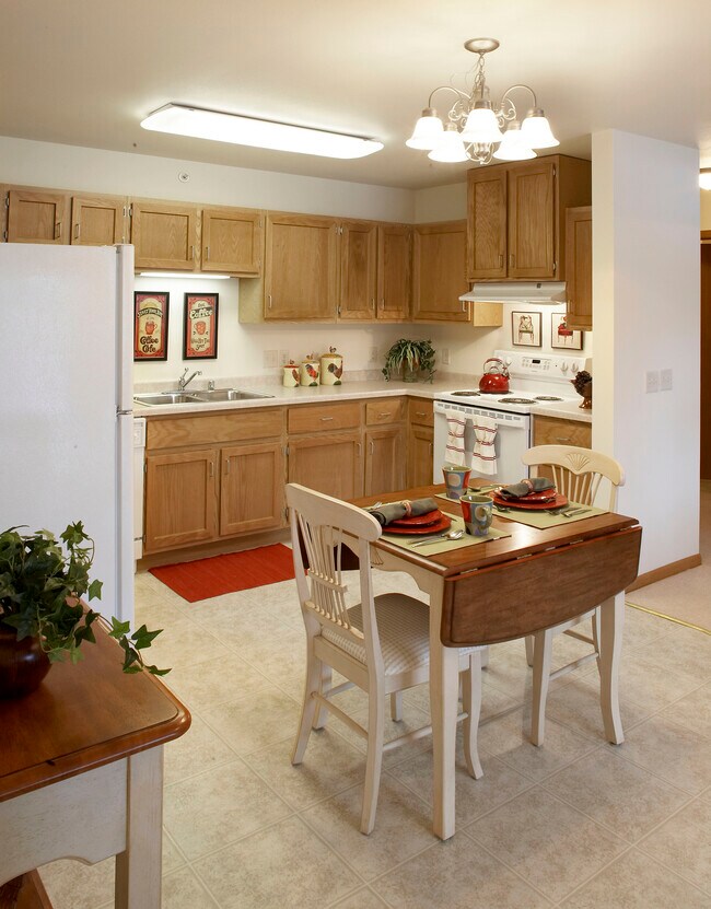 Rivershores RegencySenior Housing Apartments West Bend, WI