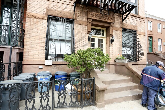 Foto del edificio - 331 Sackett St