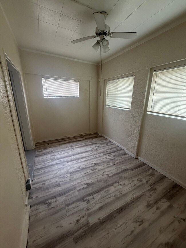 Foto del edificio - 628 E Elk Ave