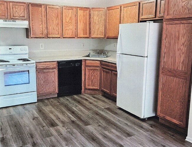 Building Photo - Fairway Manor Senior Rental Apartments 55+