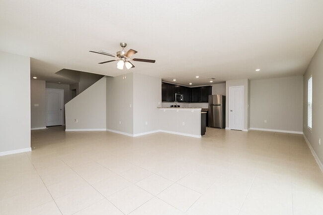 Foto del edificio - 8548 Silverbell Loop