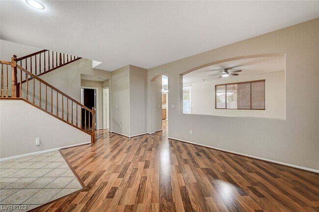 Building Photo - 9106 Ivybridge St