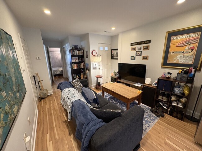 Foto del edificio - 1410 W Ritner St