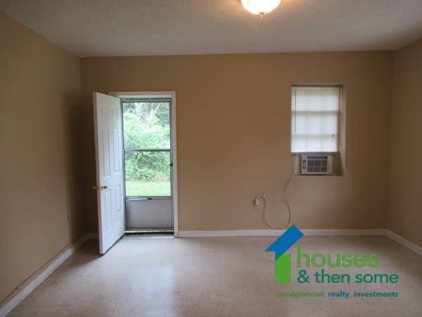 Building Photo - 601 Wildwood Drive