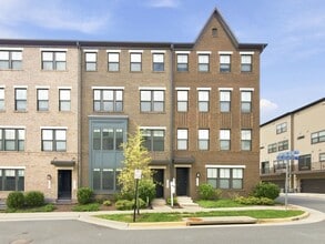 Building Photo - 22487 Philanthropic Dr