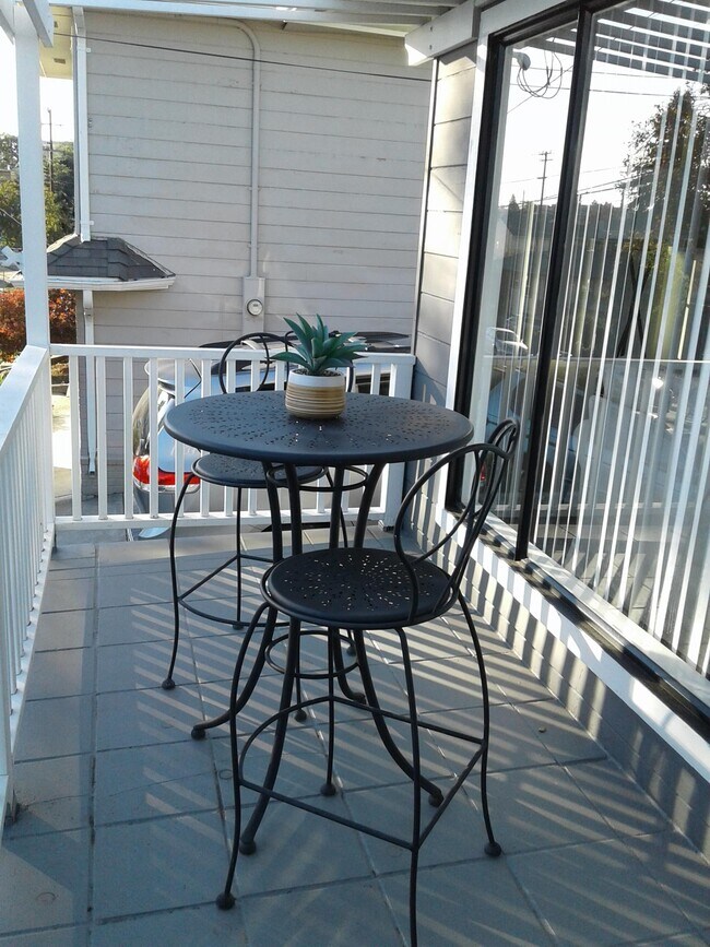 Foto del edificio - 3782 Almond Ct