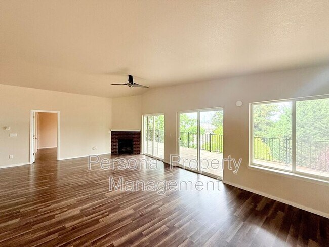 Foto del edificio - 1710 Lincoln Ave