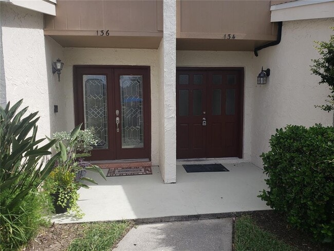 Foto del edificio - 134 Lago Vista Blvd