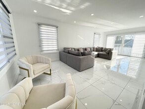 Building Photo - 7 Berger Ave