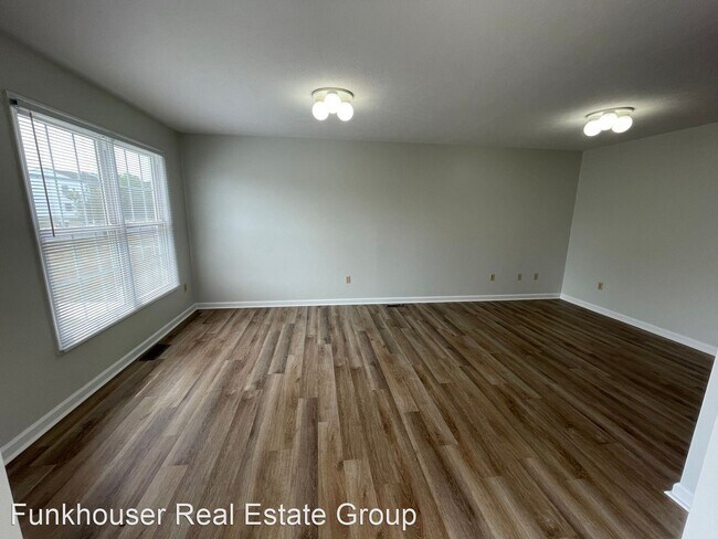 Foto del edificio - 3 br, 2.5 bath House - 1064 Oriole Lane