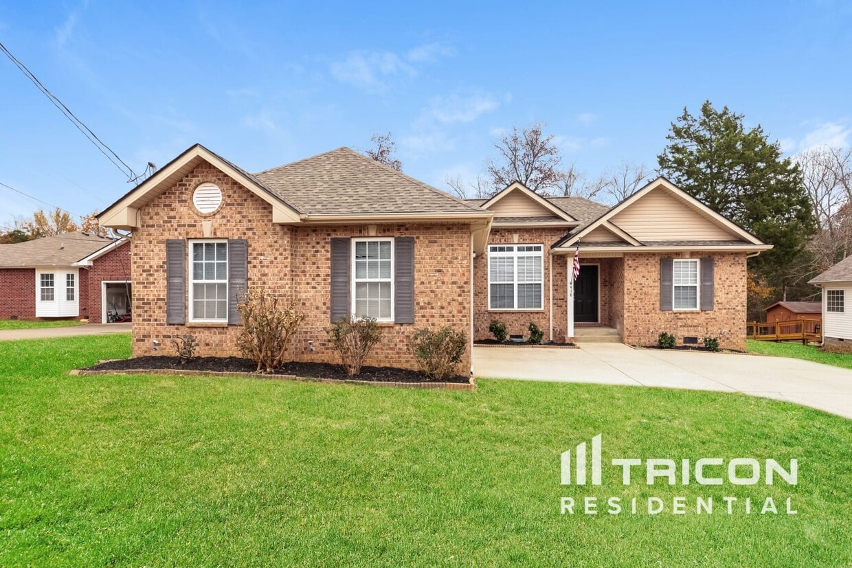 Foto principal - 418 Anthony Branch Dr