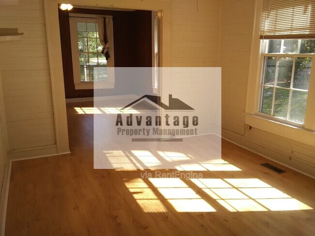 Foto del edificio - 178 Fayette Ave