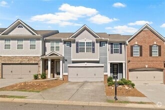 Building Photo - 3323 Castleberry Village Cir
