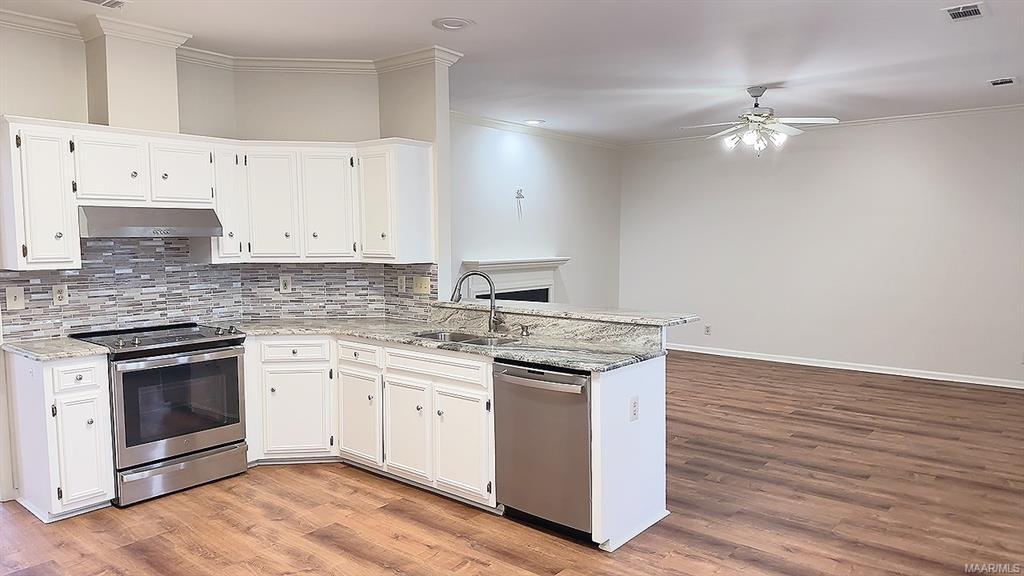 Primary Photo - 8113 Greyfield Dr