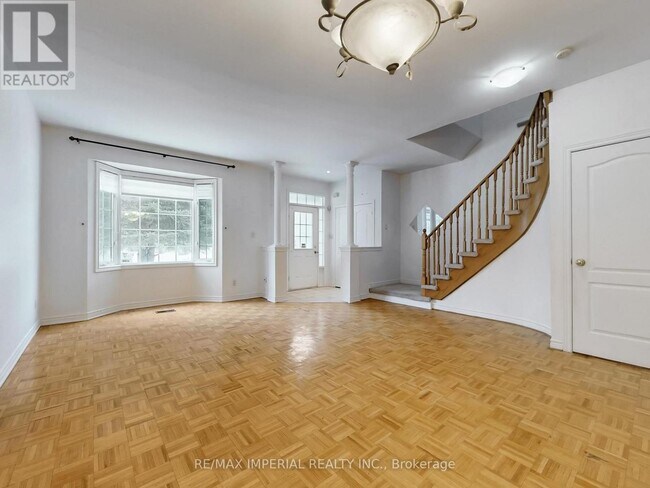 Building Photo - 30 Catalina Crescent