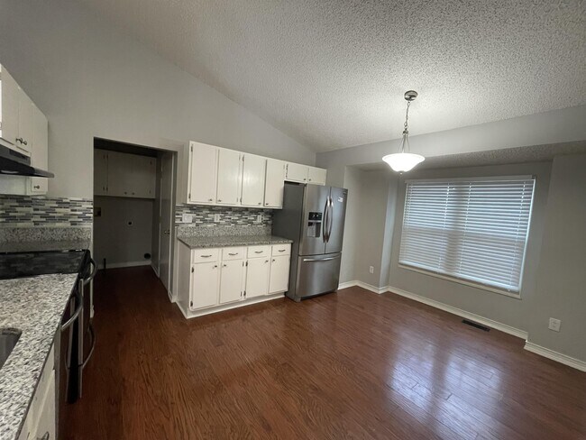 Building Photo - 5239 Granite Dr