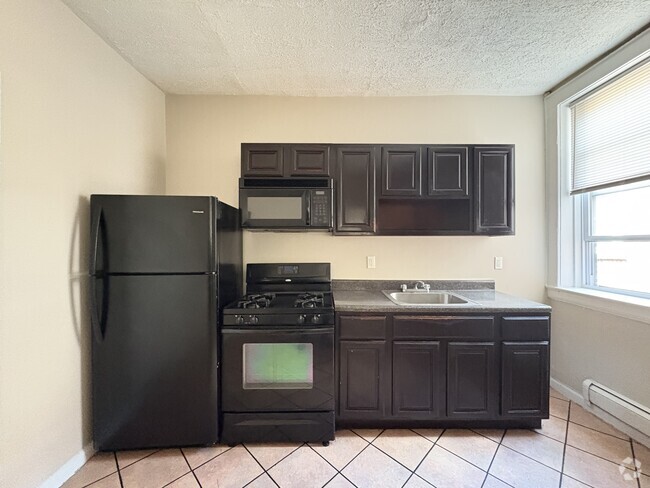 Building Photo - 402 13th Ave