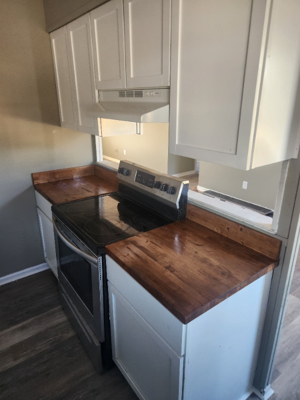 Foto del edificio - 196 Industrial Dr