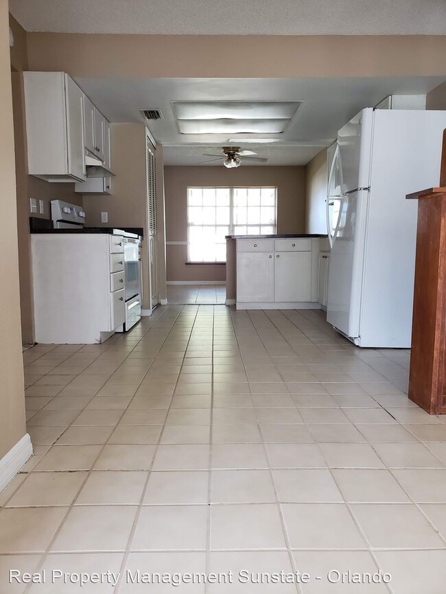 Building Photo - 3 br, 2 bath House - 1083 Hemingway Dr.