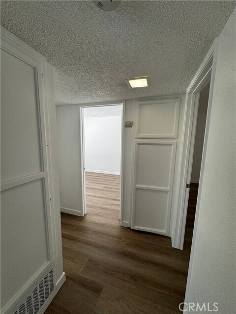 Building Photo - 1999 Maple Ave